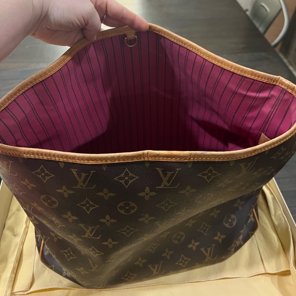 Delightful MM Monogram Bag - Picture 13 of 14